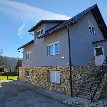 Monte Fabula With Jacuzzi, Sauna And Backyard Hébergement de vacances *