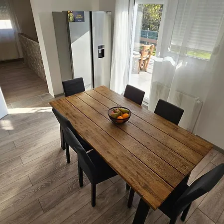 Monte Fabula With Jacuzzi, Sauna And Backyard * Vucinic Selo