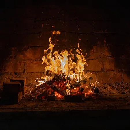 Дом отдыха Monte Fabula With Jacuzzi, Sauna And Backyard