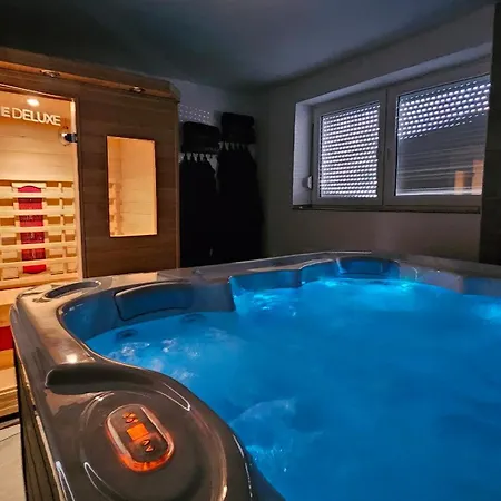 Nyaraló Monte Fabula With Jacuzzi, Sauna And Backyard *