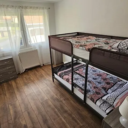 Monte Fabula With Jacuzzi, Sauna And Backyard *