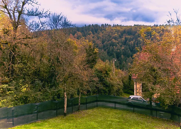 別荘 Monte Fabula With Jacuzzi, Sauna And Backyard *